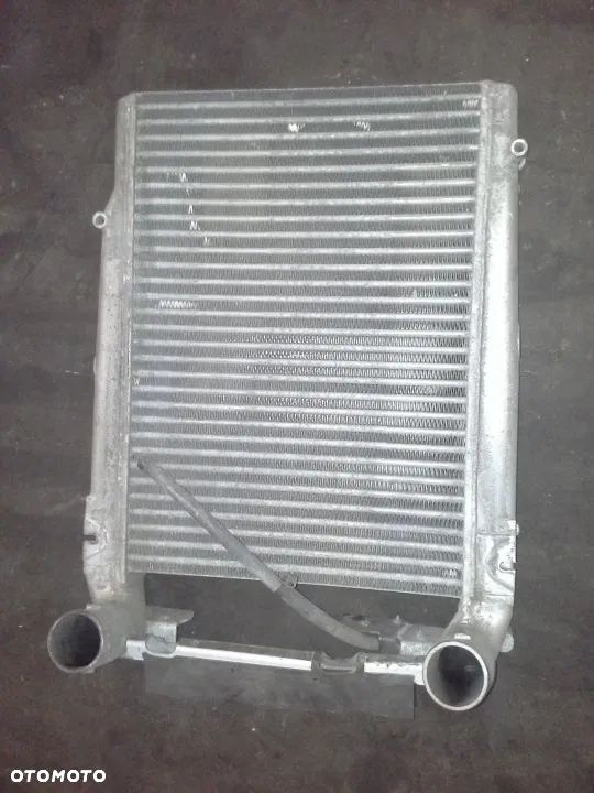 CHŁODNICA INTERCOOlera midlum 220 dci - 1