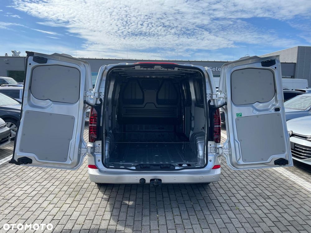 Volkswagen Transporter - 14