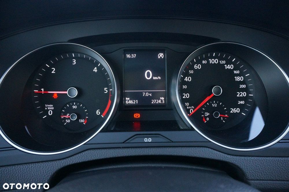 Volkswagen Passat Variant 2.0 TDI EVO Essence - 14