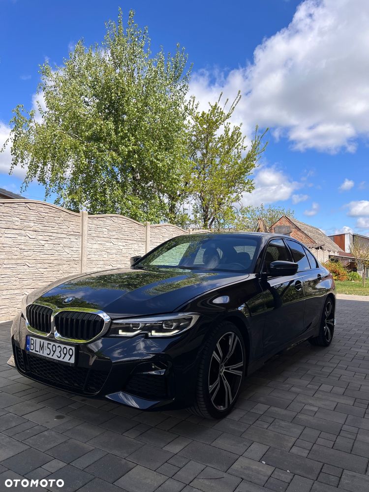 BMW Seria 3 330i xDrive Edition M Sport Shadow - 4