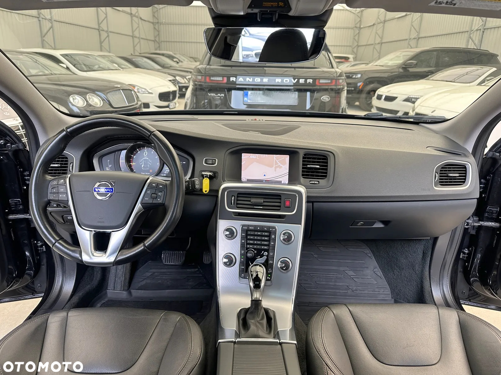 Volvo V60 Cross Country T5 AWD Momentum - 6