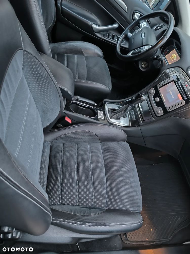 Ford Mondeo 2.0 TDCI Champions Edition - 8