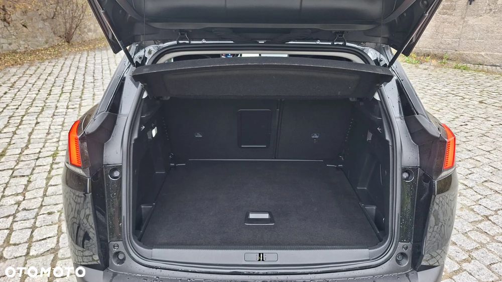 Peugeot 3008 1.2 PureTech Allure - 23