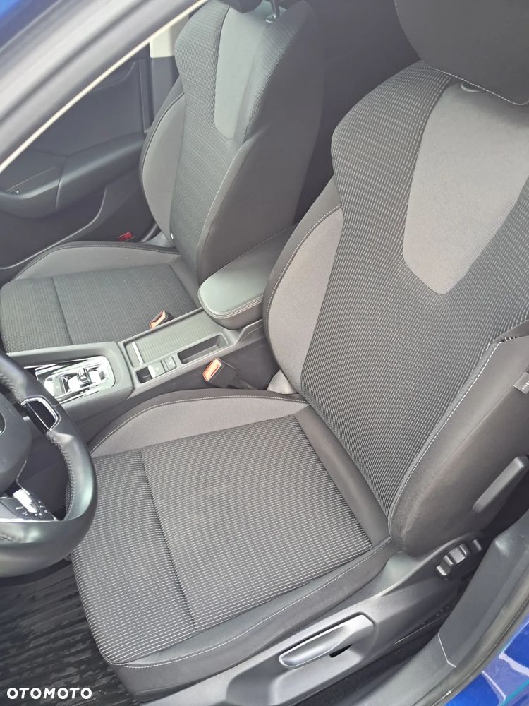 Skoda Octavia 2.0 TDI Ambition DSG - 9