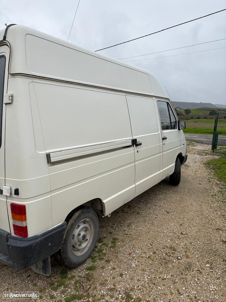 Renault Trafic - 8