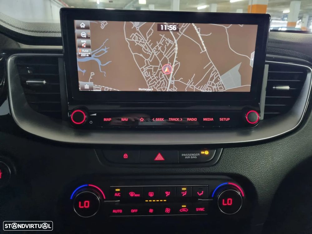 Kia XCeed 1.6 CRDi Tech - 16