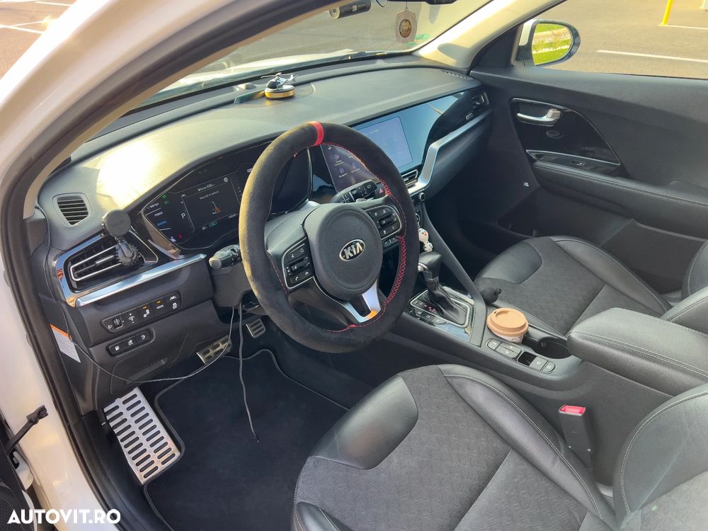 Kia Niro 1.6 GDI 6DCT PHEV Comfort - 9