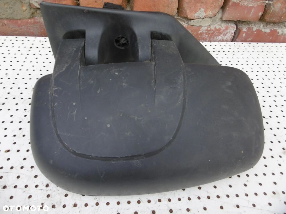 LUSTERKO LEWE MASTER II MOVANO - 4