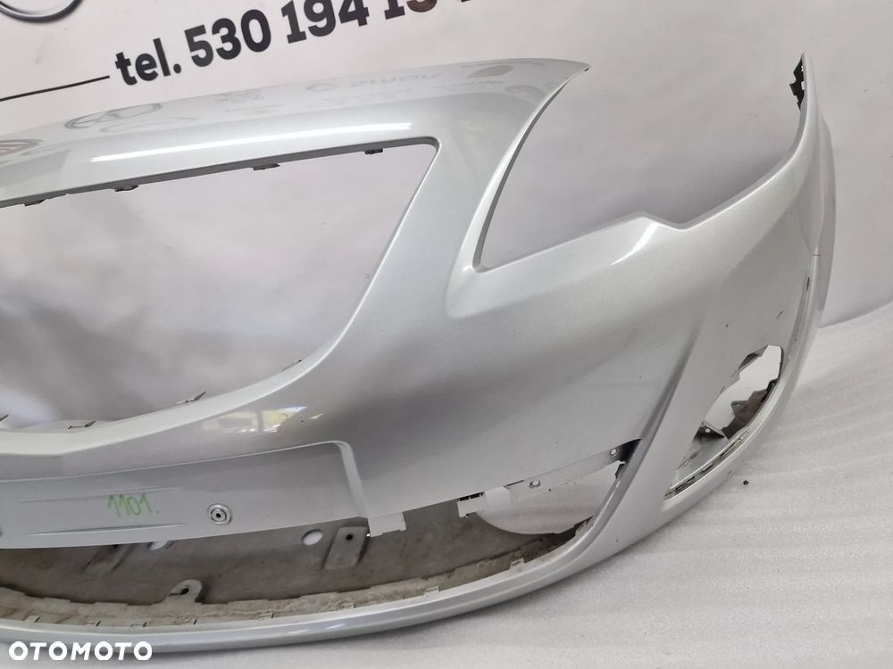 OPEL MERIVA B II 10- ZDERZAK PRZEDNI PRZÓD , KOLOR SREBRNY METALIK , NR 13267699 , NR AUKCJI NZ1101 - 10