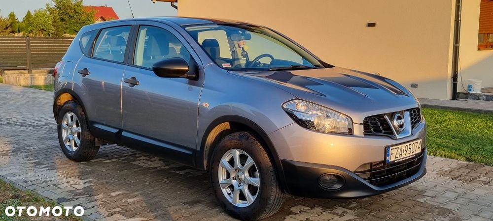 Nissan Qashqai - 1