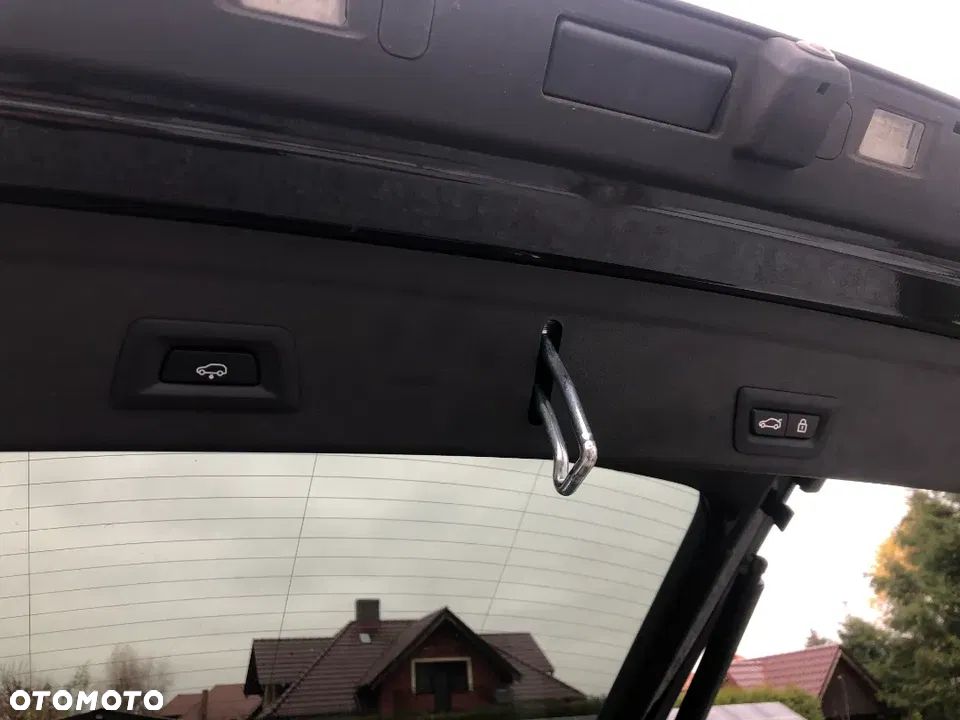 BMW X6 xDrive40d mHEV - 31