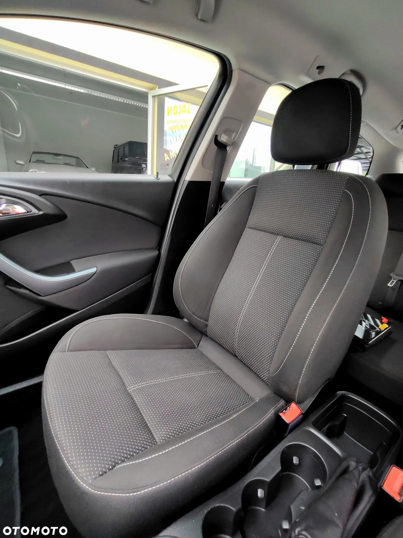 Opel Astra IV 1.4 T Active - 10
