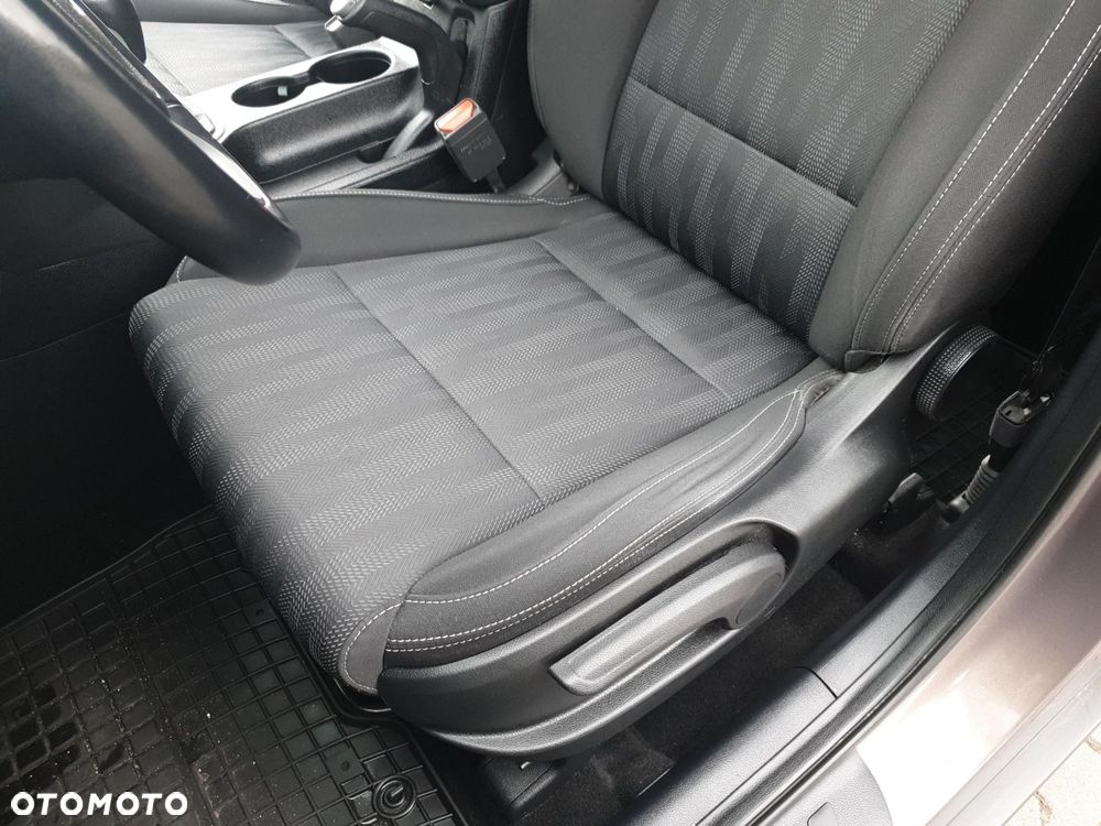 Kia Sportage - 11