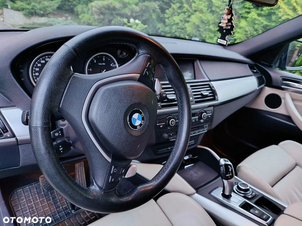 BMW X6 - 17