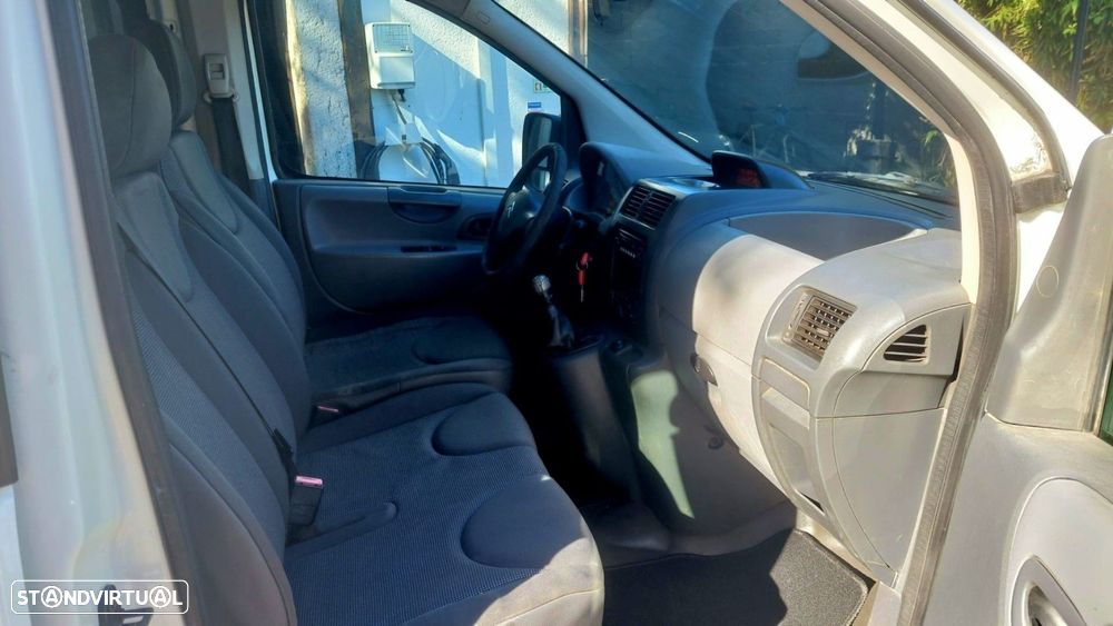 Citroën Jumpy 2.0 HDi L2H1 Semi-Vidrada - 9