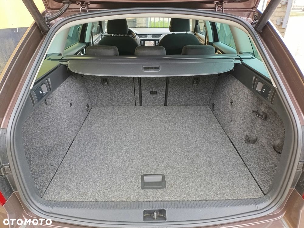 Skoda Octavia 2.0 TDI 4x4 DSG Scout - 20