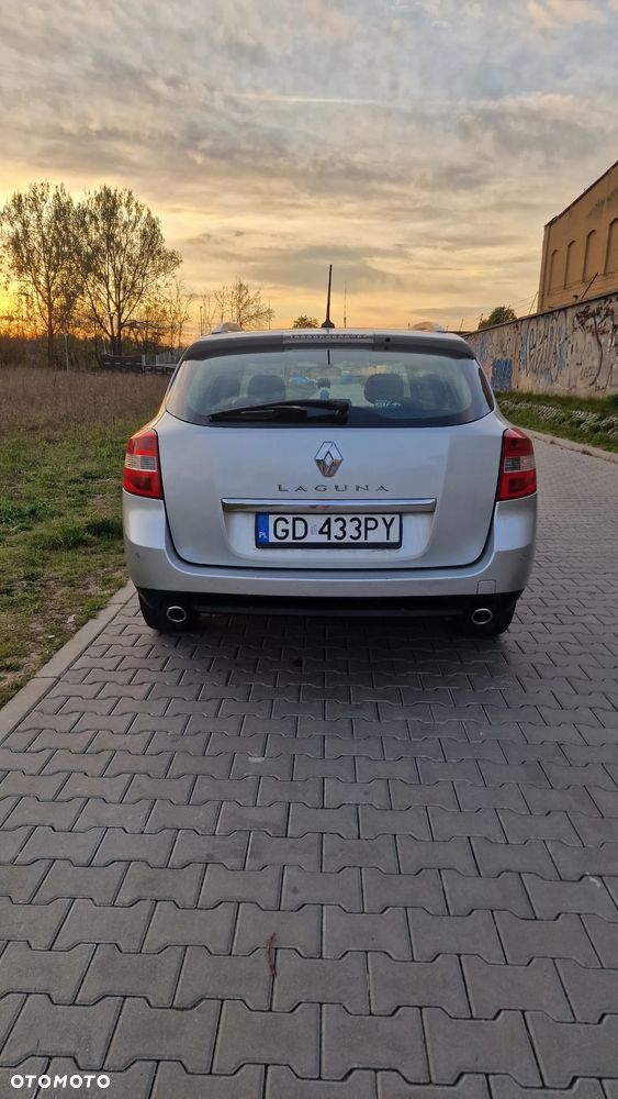 Renault Laguna 2.0 DCi Dynamique - 7