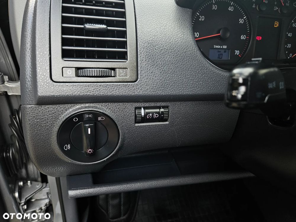 Volkswagen Polo 1.4 Tour - 36