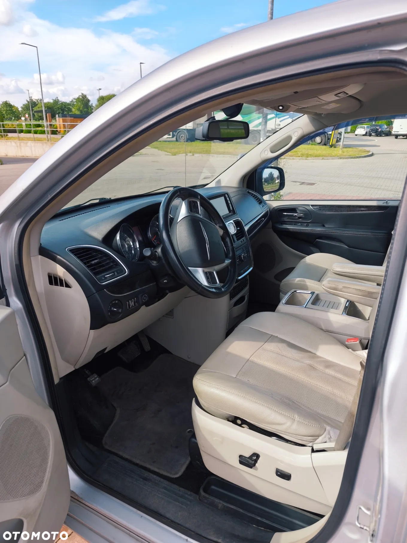 Chrysler Town & Country 3.6 Touring - 14