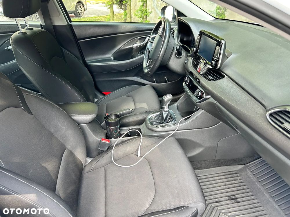 Hyundai i30 1.6 D Comfort - 19