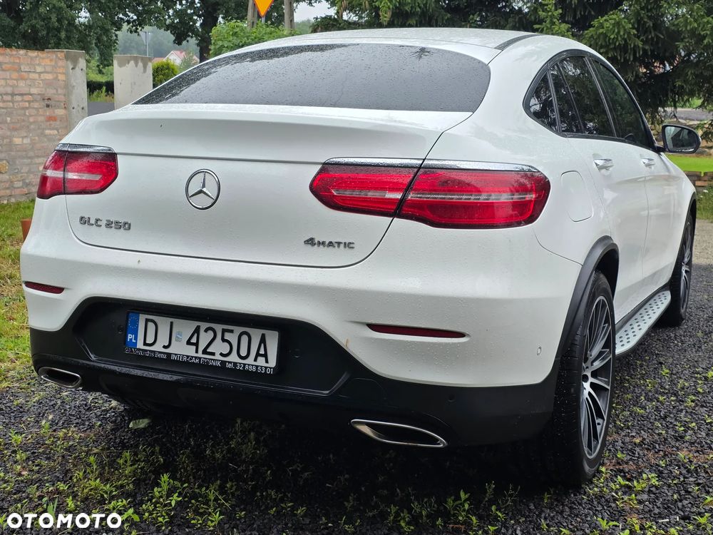 Mercedes-Benz GLC 250 4-Matic - 9