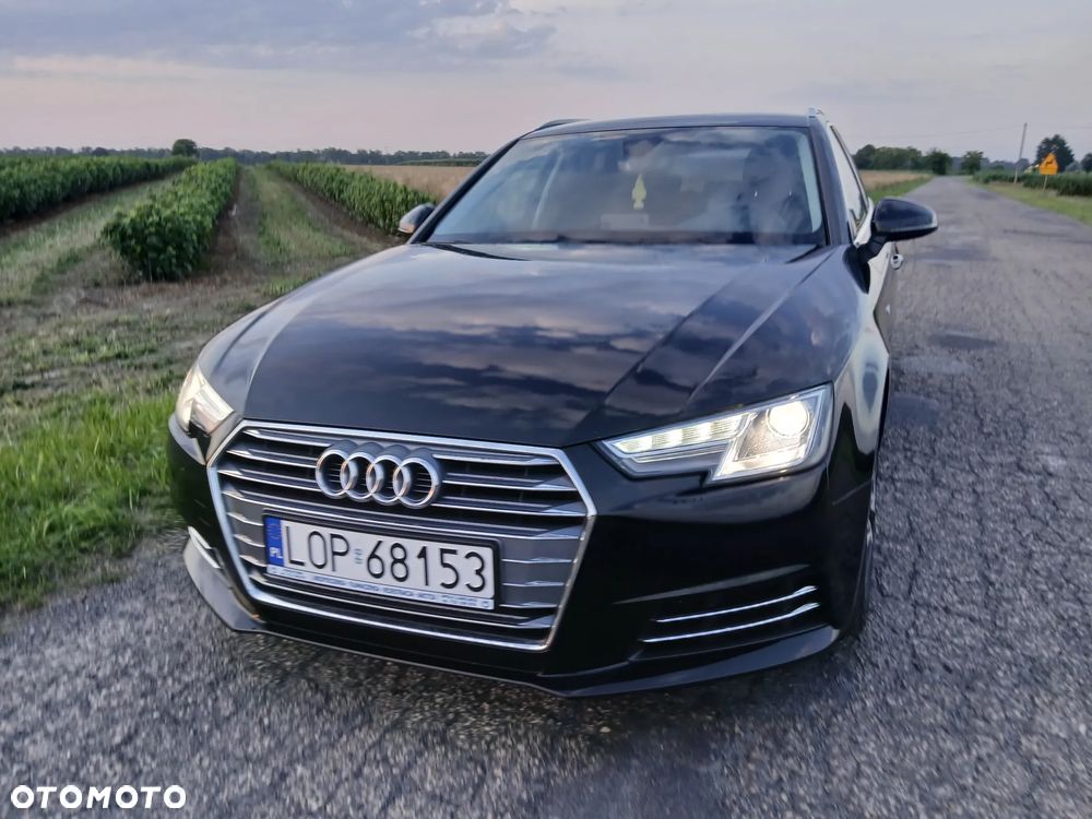 Audi A4 Avant 2.0 TDI design - 28