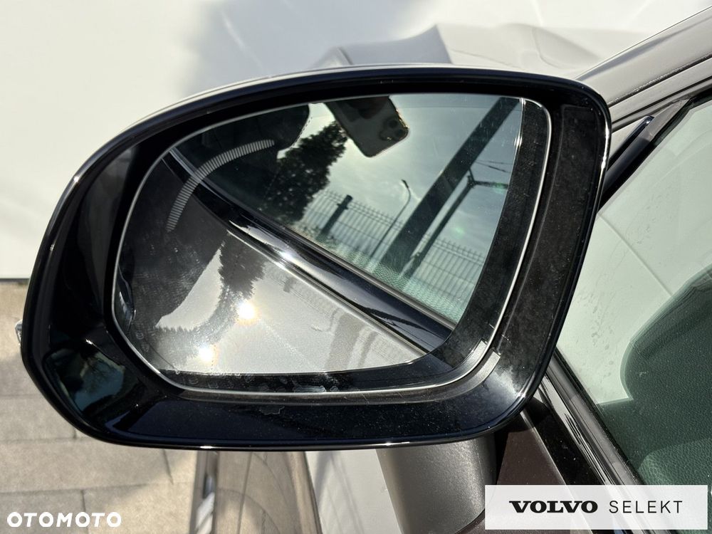 Volvo XC 60 - 38