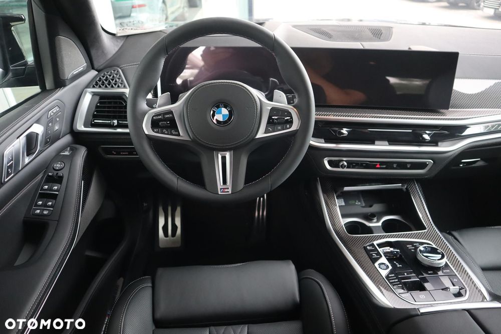 BMW X7 - 22