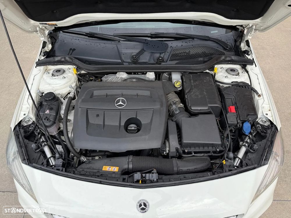 Mercedes-Benz A 160 d AMG Line Aut. - 33