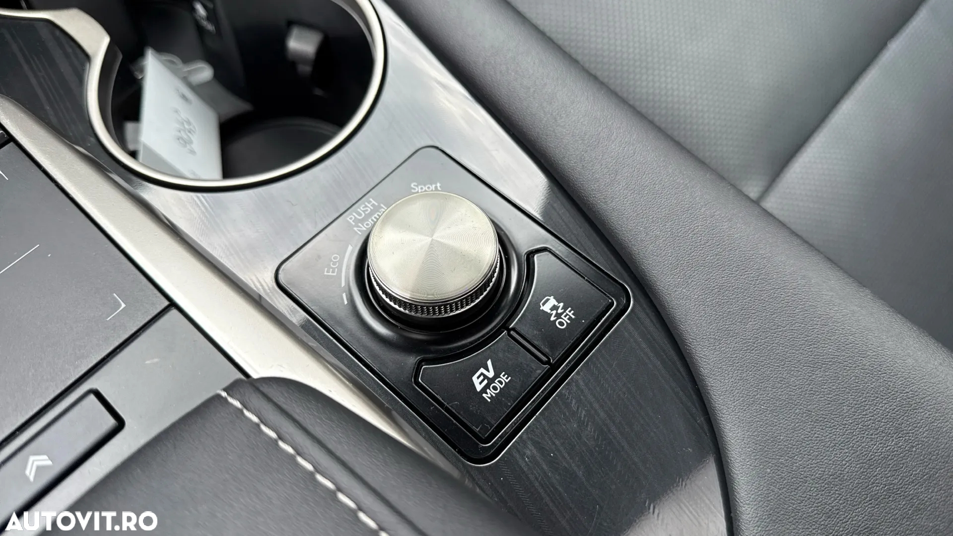 Lexus Seria RX 450h AWD Executive Plus Sunroof - 38