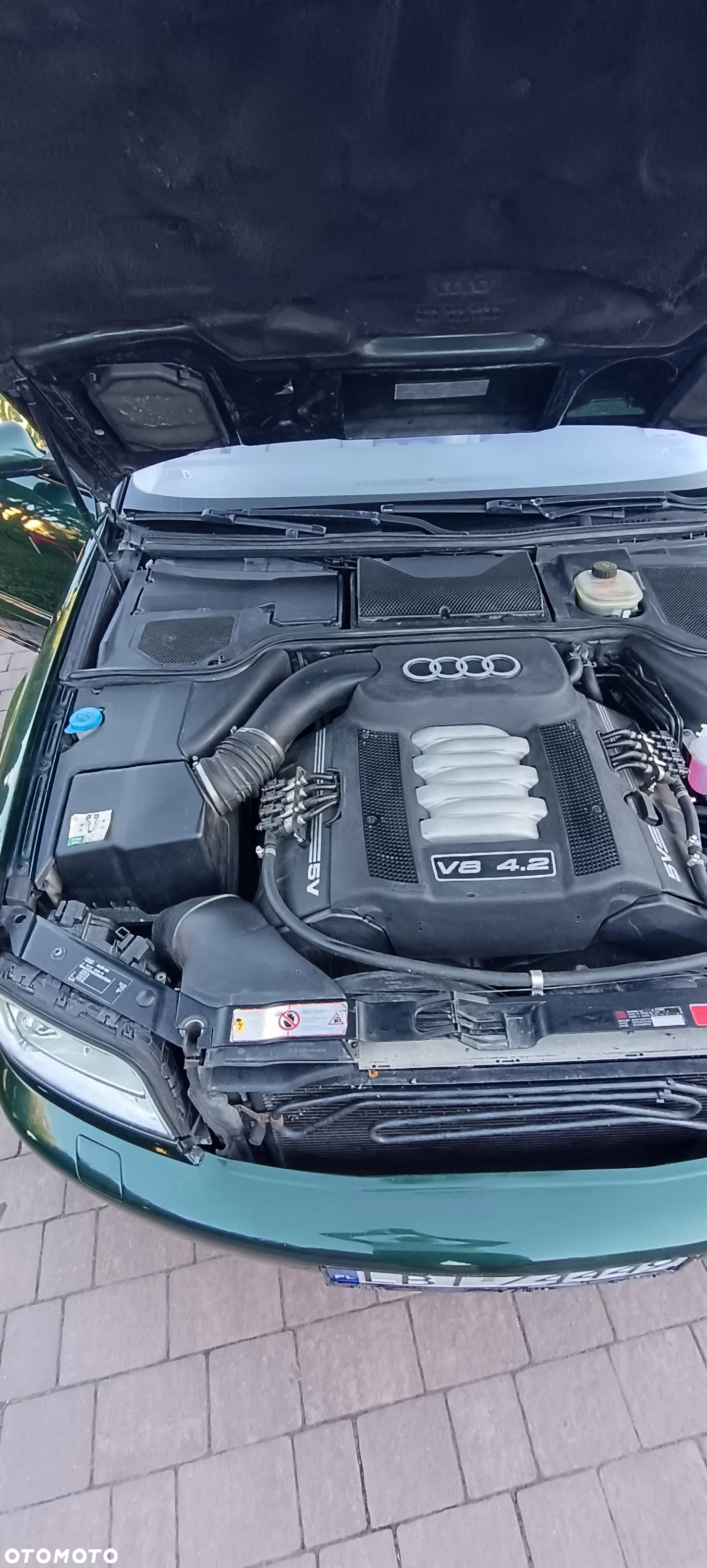 Audi A8 4.2 Quattro - 27
