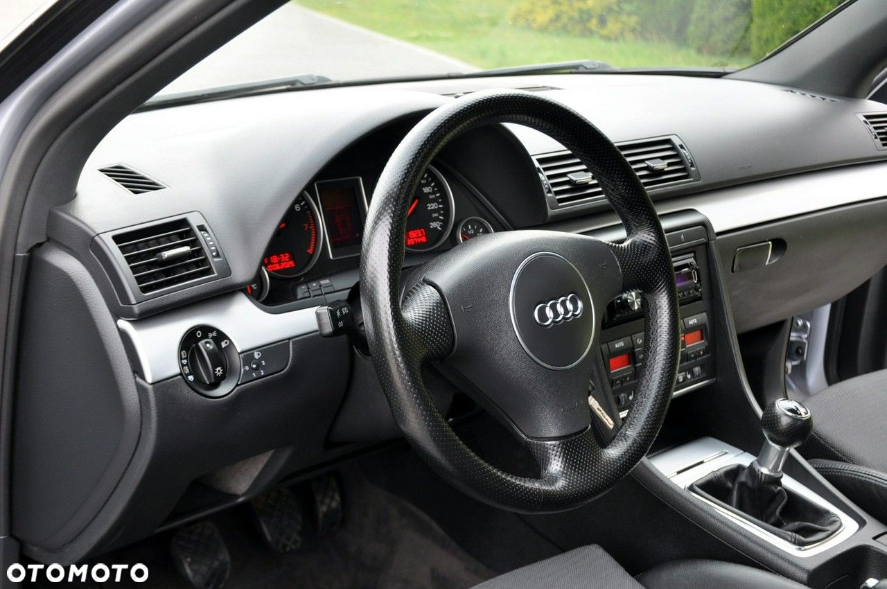 Audi A4 - 23