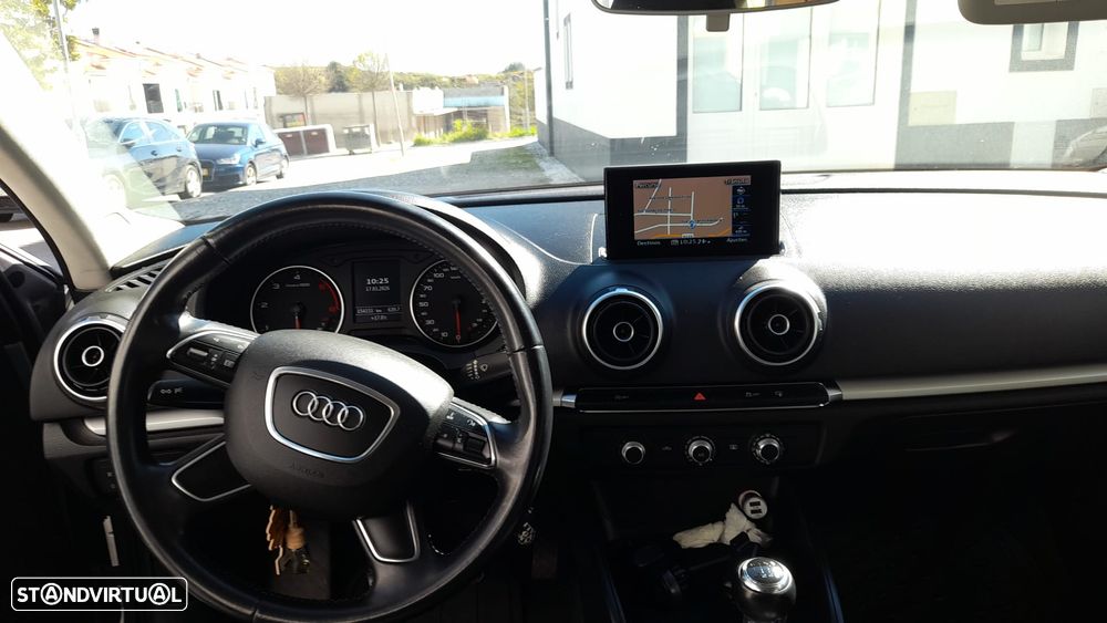 Audi A3 Limousine 1.6 TDI S-line - 7