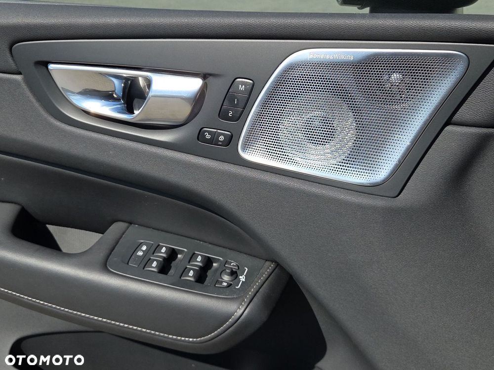 Volvo XC 60 - 20