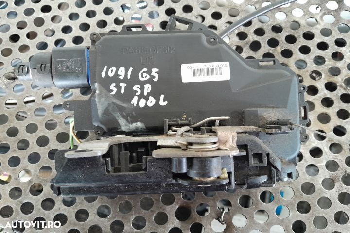 Broasca usa spate stanga 7L0839015 Volkswagen VW Golf 5 [2003 - 2009] - 2