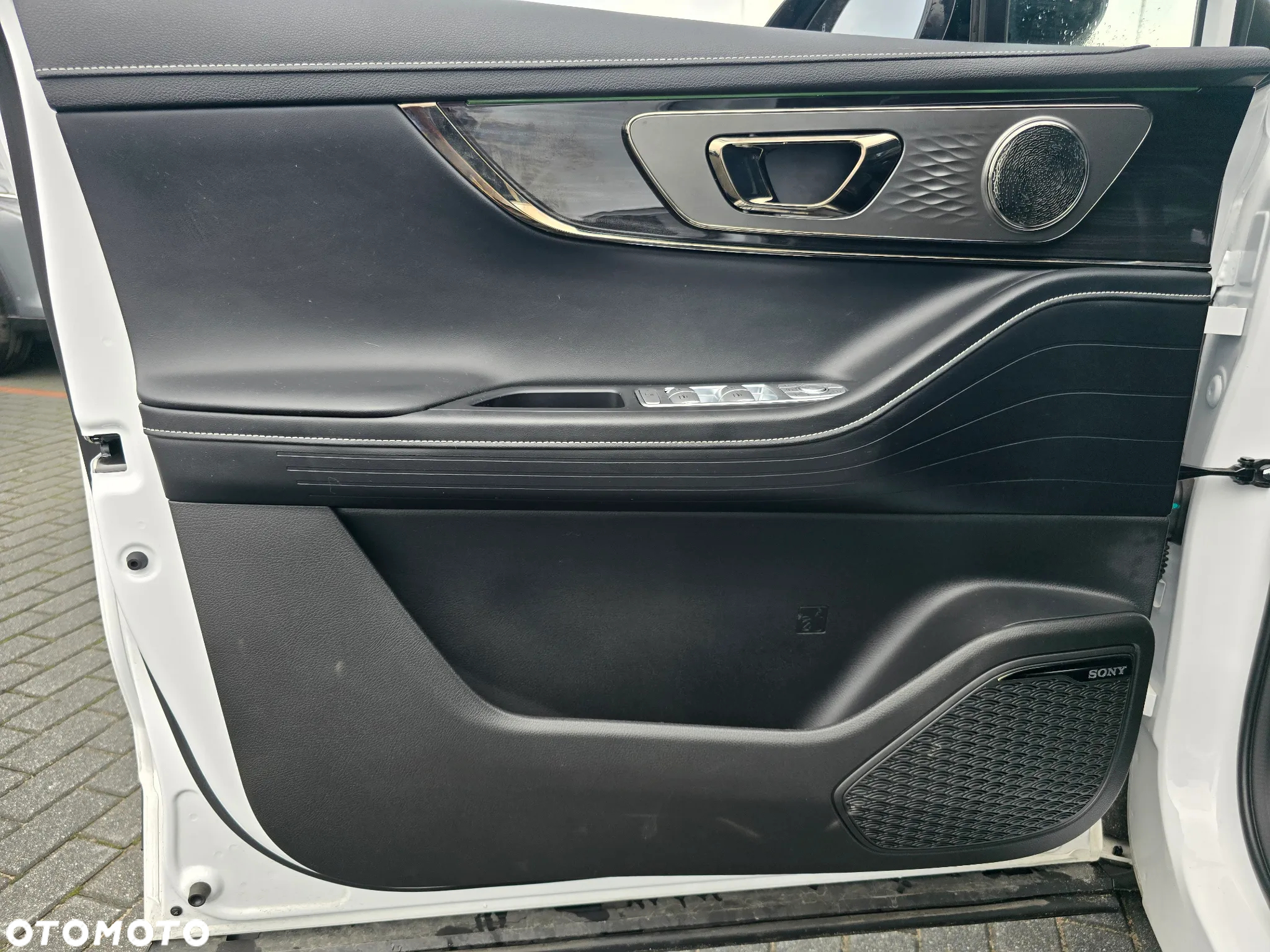 Omoda E5 63.2kWh Premium - 17