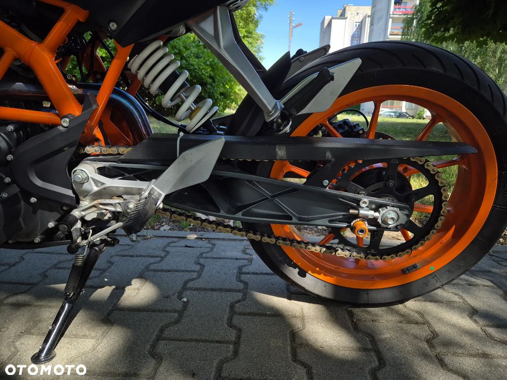 KTM Duke 390 - 4