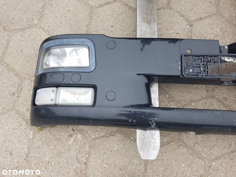 ZDERZAK KOMPLETNY LAMPY MAN TGL , TGM EURO 5 - 4