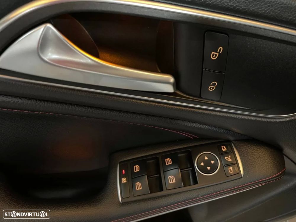 Mercedes-Benz CLA 180 d Shooting Brake AMG Line - 18