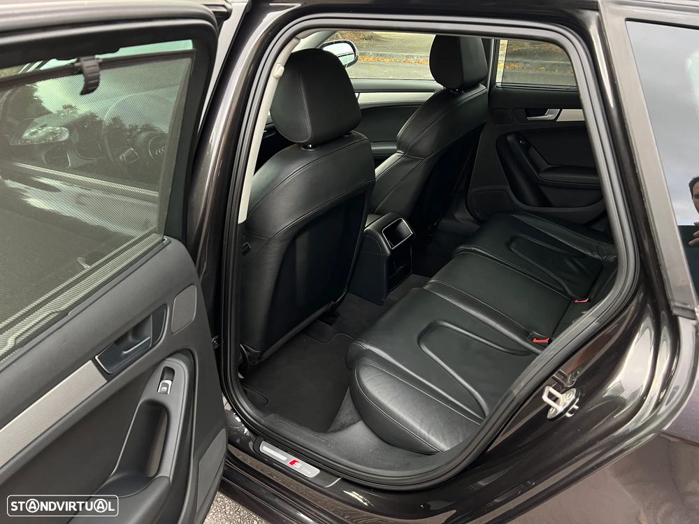Audi A4 Avant 2.0 TDI S-line - 34
