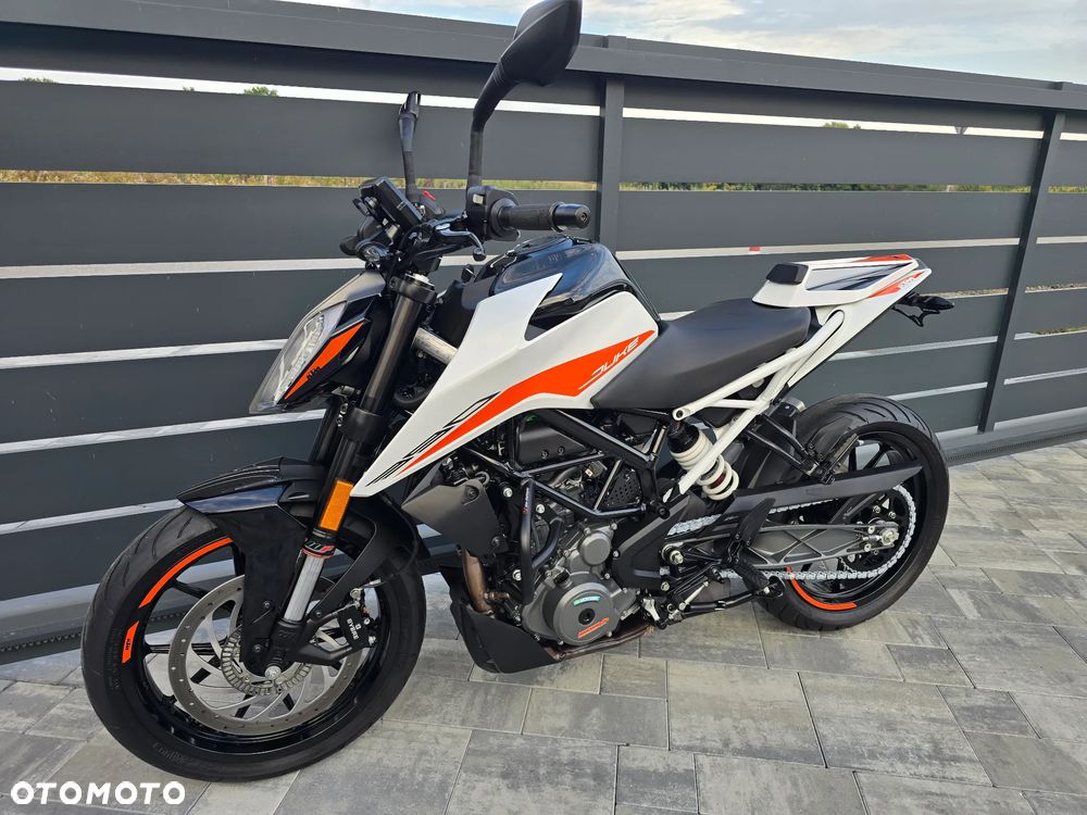 KTM Duke - 1