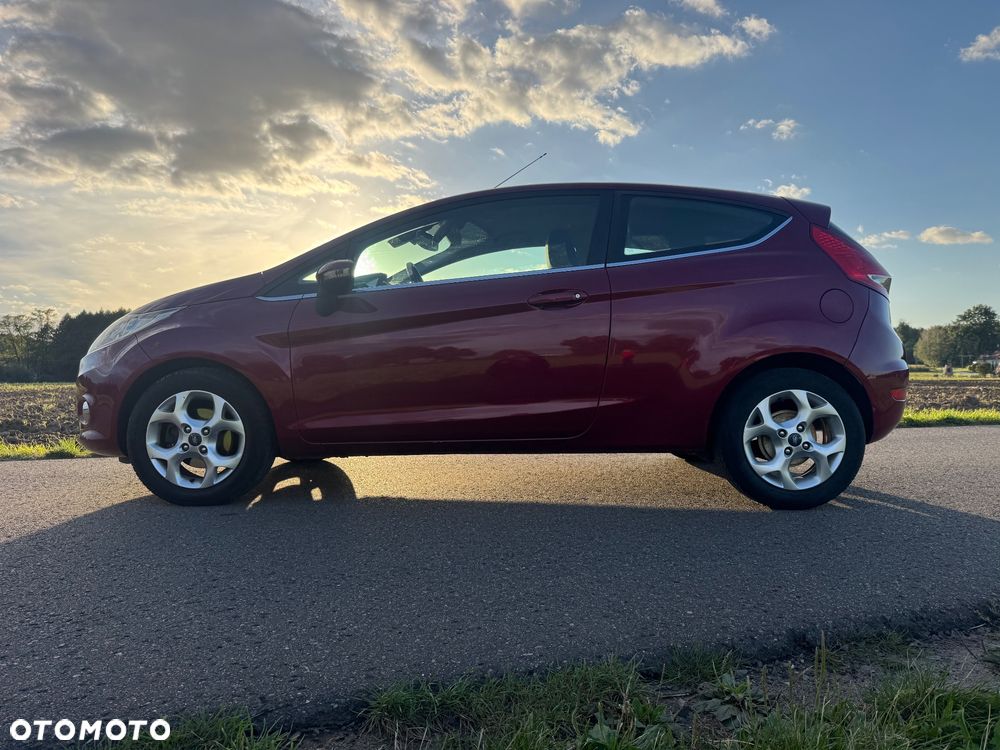 Ford Fiesta 1.25 Champions Edition - 2