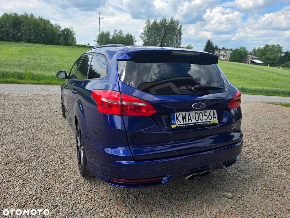 Ford Focus - 7