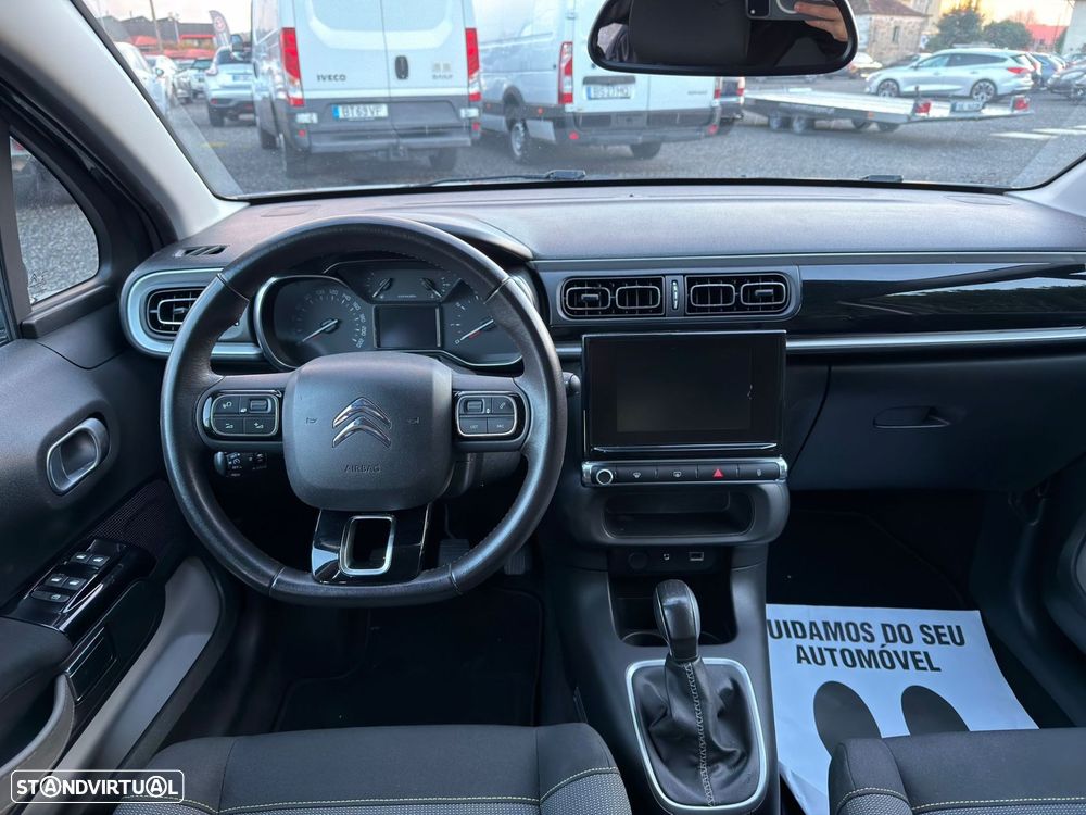 Citroën C3 1.2 PureTech Shine - 8