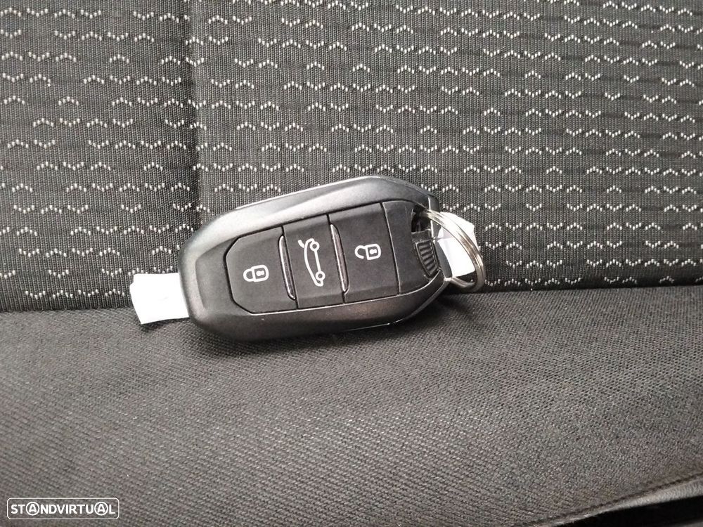 Opel Crossland X 1.2 T Innovation Aut. - 17