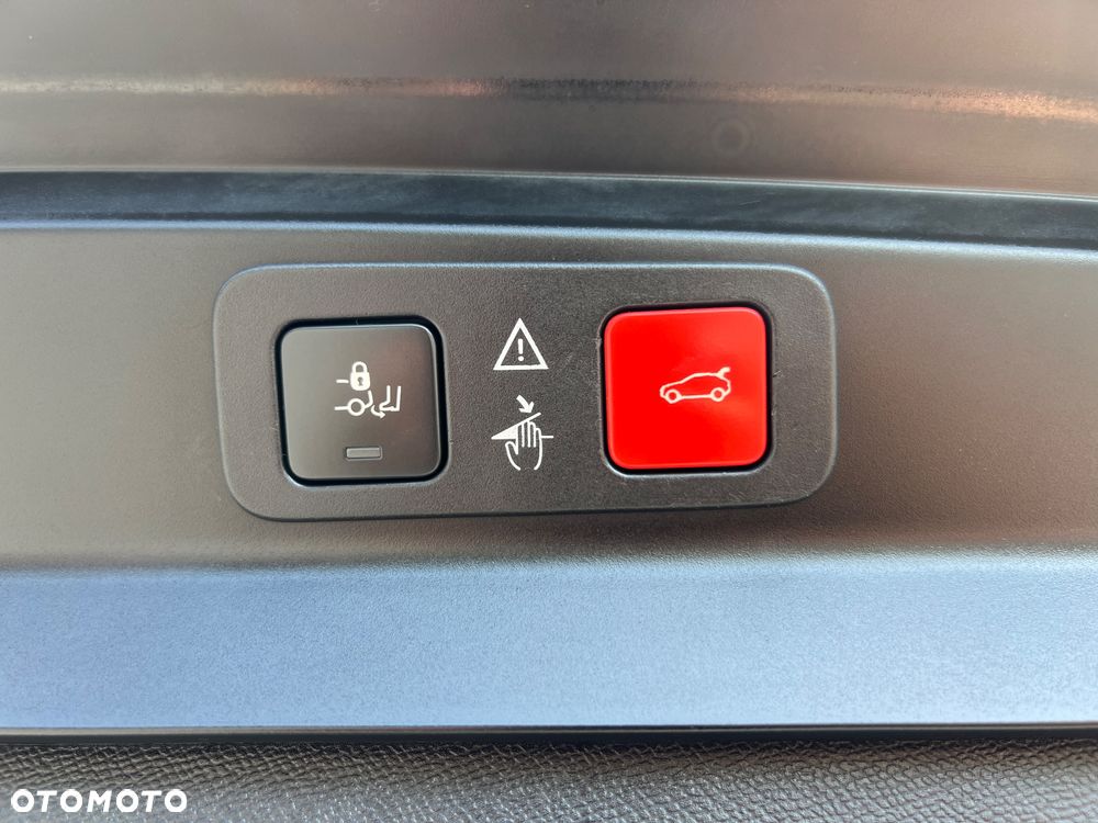 Peugeot 5008 - 32