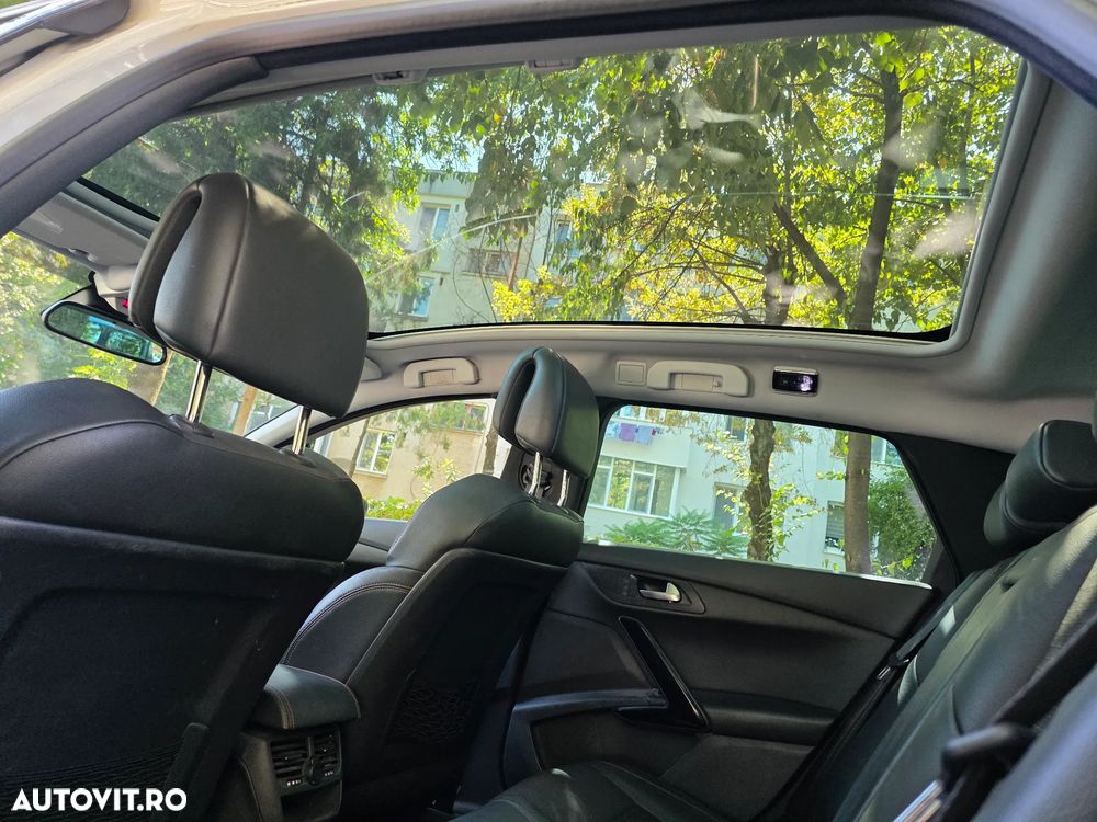 Peugeot 508 RXH Hybrid4 - 21