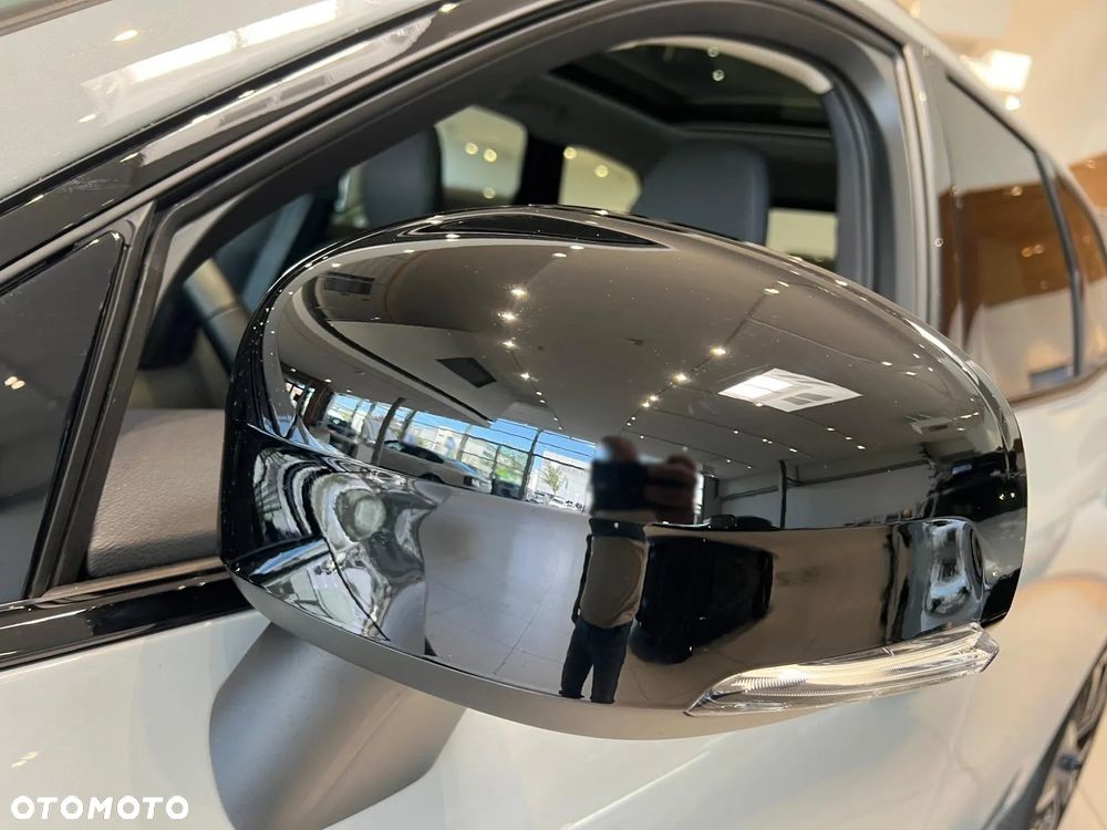 Volvo XC 60 B5 B AWD Plus Black Edition - 32