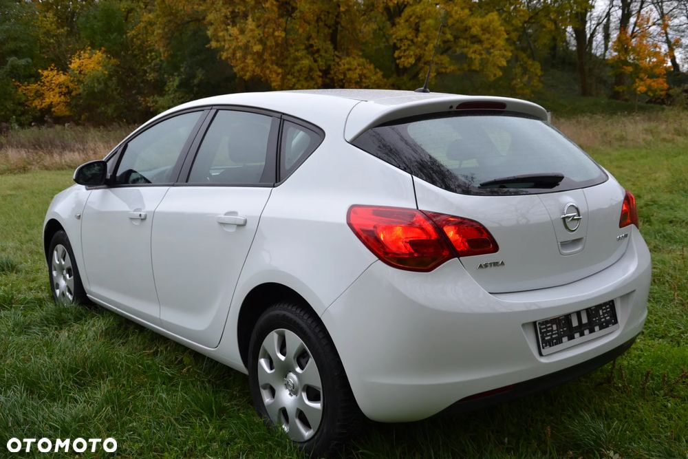 Opel Astra 1.4 EcoFLEX Design Edition - 9