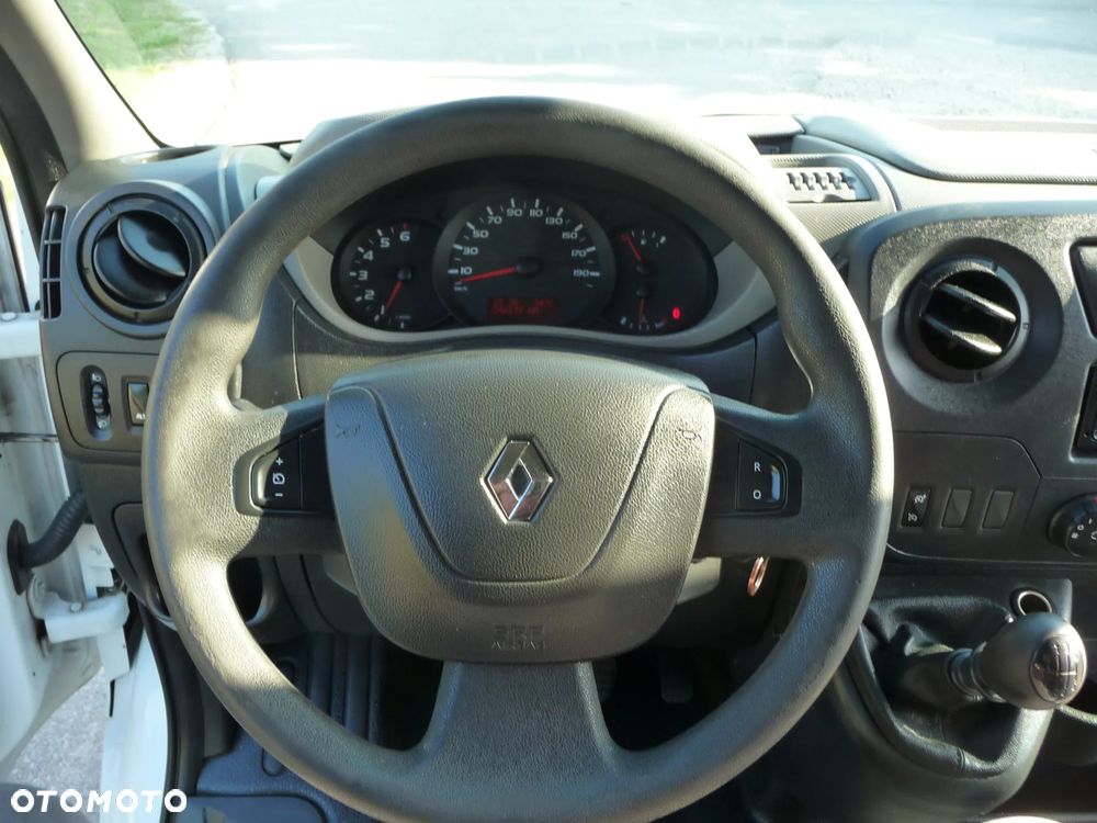 Renault Master - 11